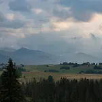 Tatrzanskie Spanie Goscinne Bed & Breakfast 3*