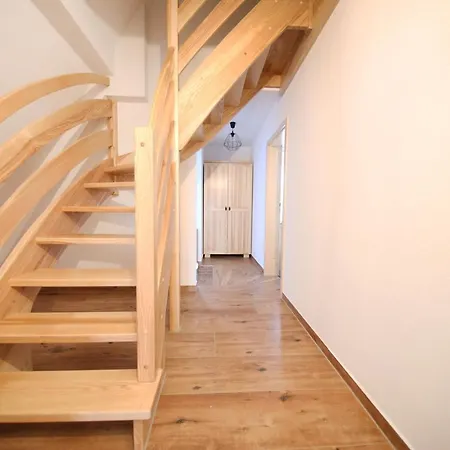 Tatrzanskie Spanie Goscinne Bed & Breakfast Poronin