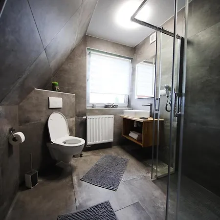 Tatrzanskie Spanie Goscinne Bed & Breakfast Poronin